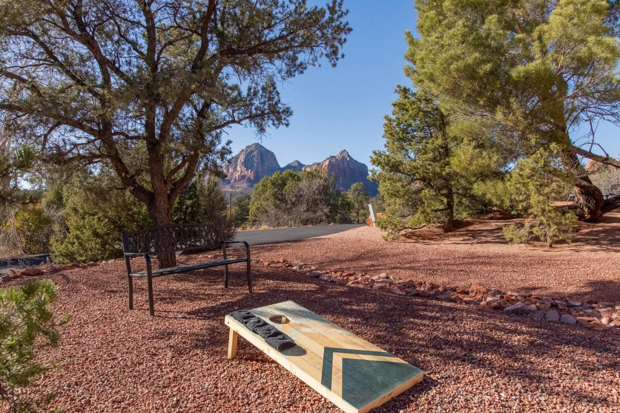 5 Bed 3 Bath Uptown Sedona-Game Room-Sauna-Cold Plunge-Jacuzzi-Gym Exterior foto